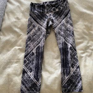 Lululemon Cropped Leggings